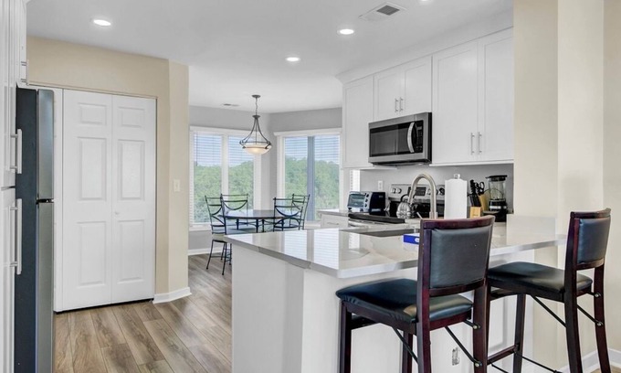 Isle of Palms Condo | Tidewater H304 by Wild Dunes, Ocean View Condo