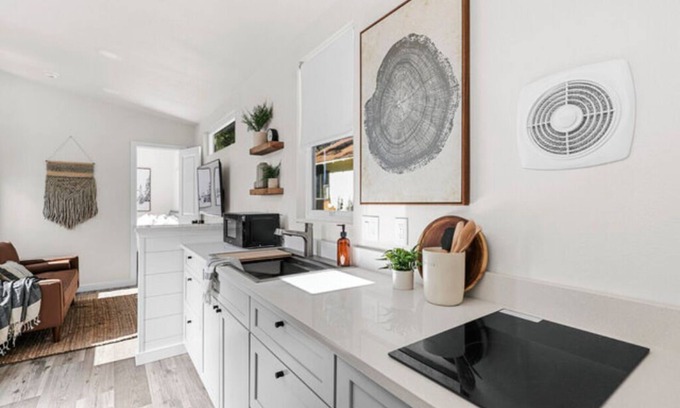 Dunsmuir House | Tiny Home - (Cedar)