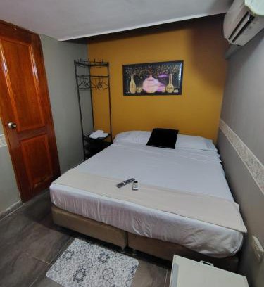 Manga Hotel | Tiny Room