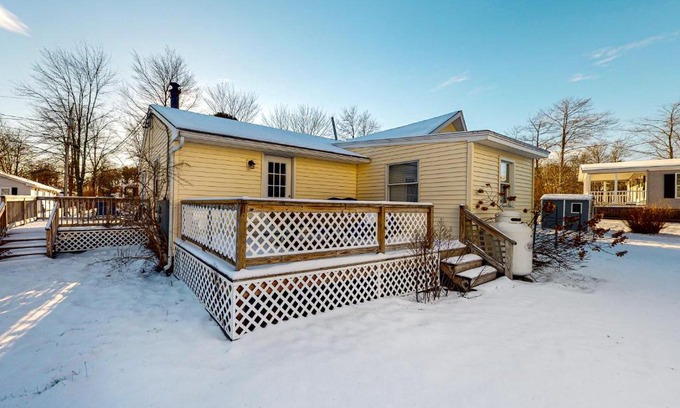 Ogunquit - Wells House | To Beach Its Own