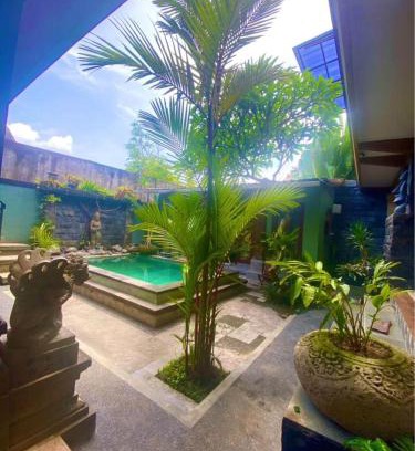 Kutuh Kaja House | Togog Polos Homestay Ubud Near Ubud Center