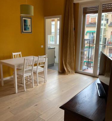 Giambellino Apartment | Tolstoj House