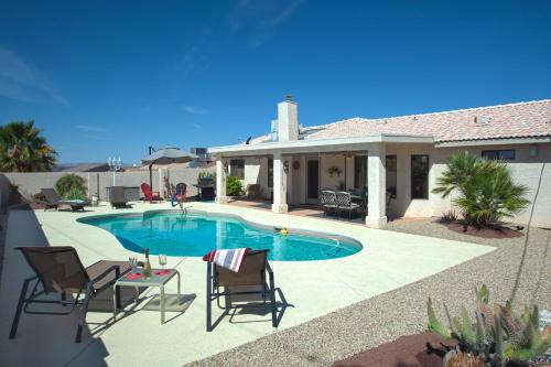 Lake Havasu City House | Tom Tom Beats Pool Home Retreat