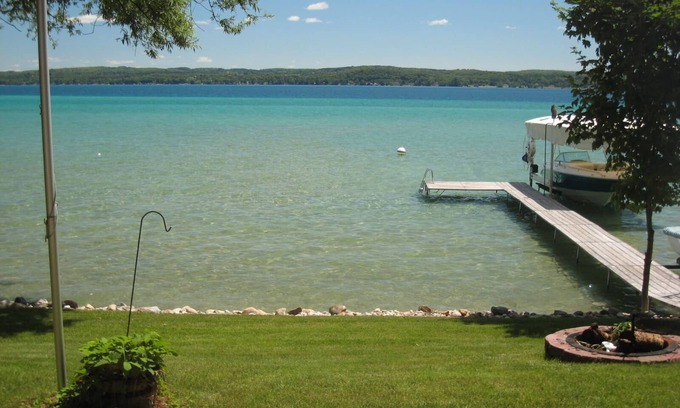 Rapid City Cabin | Torch Lake Lakefront Cottage With Large Boat Lift ~ Includes Kayaks!