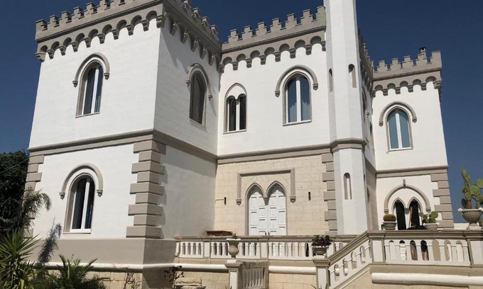 Valenzano Bed & Breakfast | Torre Balzano B&B