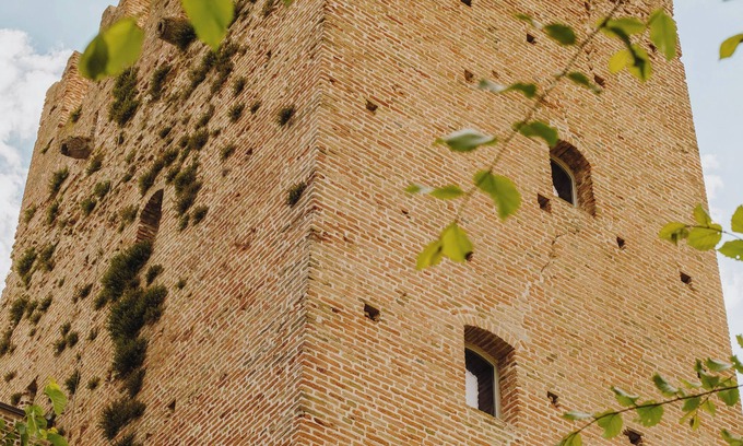 Santarcangelo di Romagna Apartment | Torre dei Battagli sleep in a medieval tower