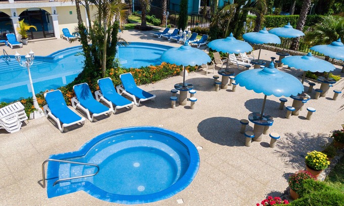 Panajachel Hotel | Torres de Atitlan