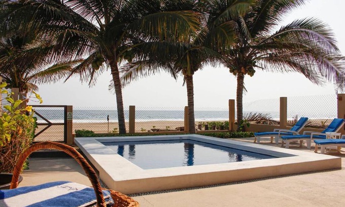 Ixtapa - Zihuatanejo House | Total Privacy on Playa Blanca Casa Flor De Coco