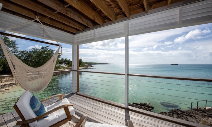 Savannah Sound House | Touch Of Class Cottage 2 Bedroom Home