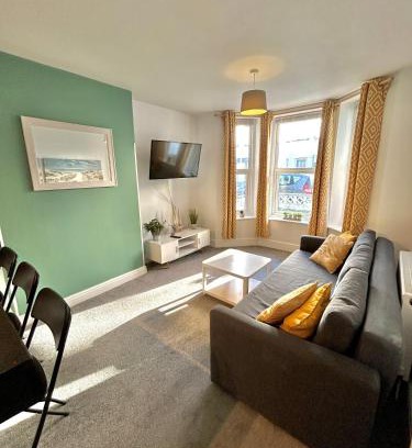 Bournemouth City Centre Apartment | Town Centre Apartments by the Beach, BIC, Pavilion