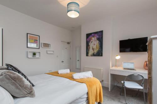 Crewe House | Townhouse PLUS @ 130 West Street Crewe