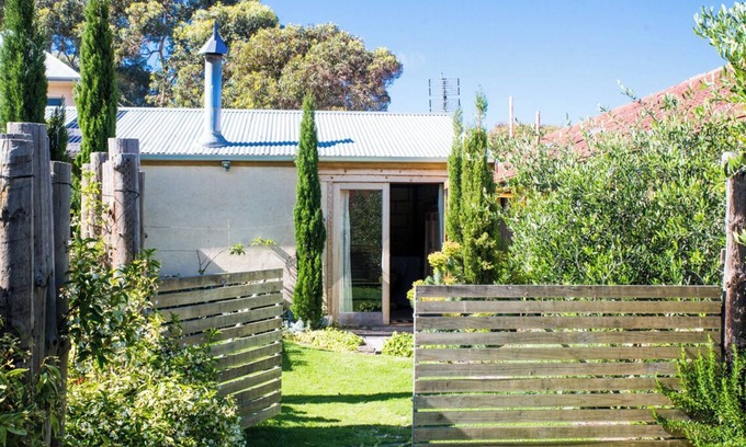 Waterhouse House | Trader Jacks