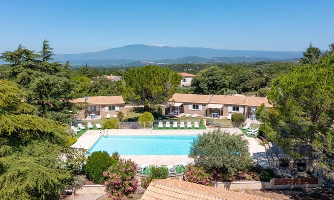 La Roque-sur-Pernes House | Traditional Stone Home in Provence