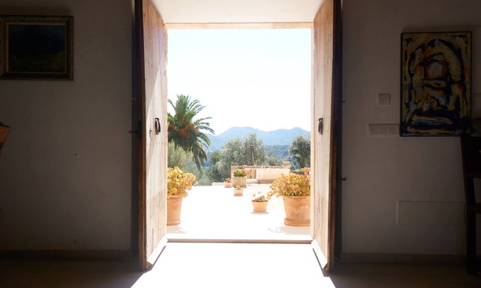 Manacor Cottage | Traditional Mallorcan finca with panoramic views of the sea and the mountains