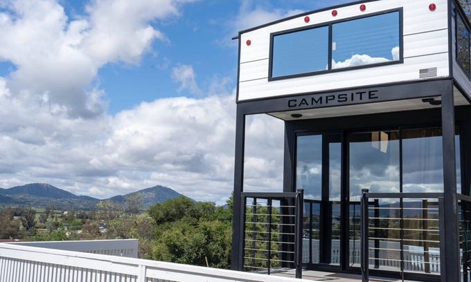 Ramona House | Trailer Paradise with AC and WiFi in adorable Ramona