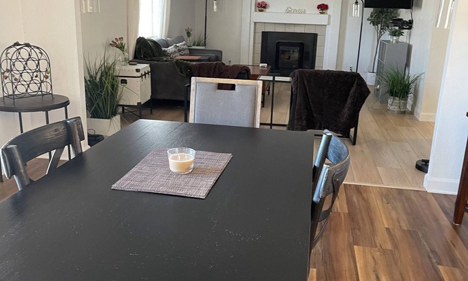 Tehachapi House | Tranquil 3-bedroom house in Tehachapi with stunning views