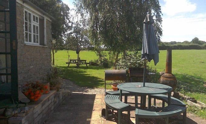 Woolverton Cottage | Tranquil Cottage Retreat in Bath
