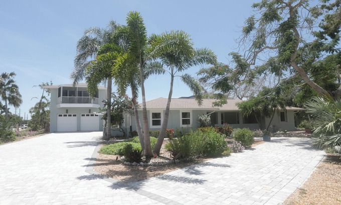 Siesta Key House | Tranquil OASIS