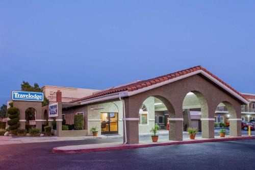 Hemet Hotel | Travelodge by Wyndham Hemet CA