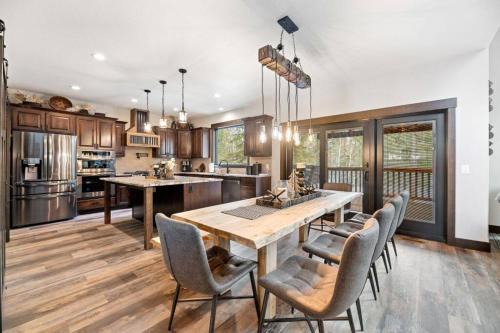 Lead House | Trax N Trailz Lodge