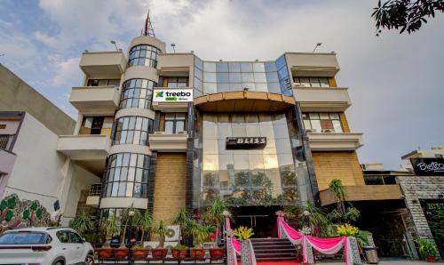 Raja Park Hotel | Treebo Bliss