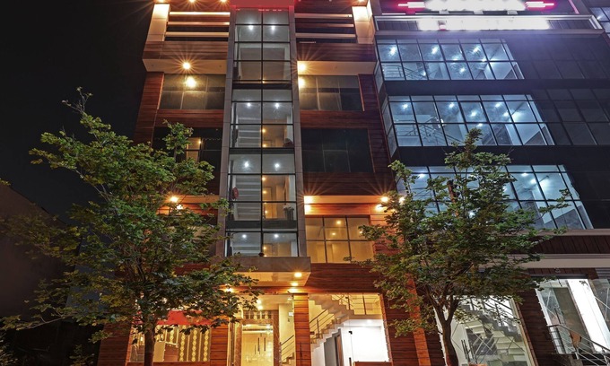 Gomti Nagar House | Treebo Silver Stallion