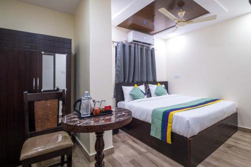 Hyderabad Hotel | Treebo The Address Inn Mehdipatnam