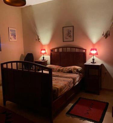 Jemmal Bed & Breakfast | TreeHouse Room