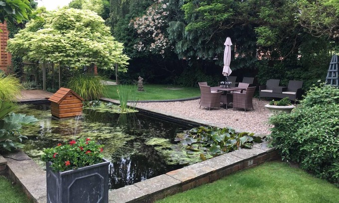 Malvern Bed & Breakfast | Treherne House & The Malvern Retreat