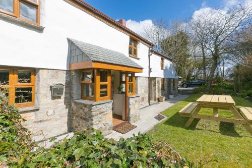 Newquay House | Trewolla Cottage