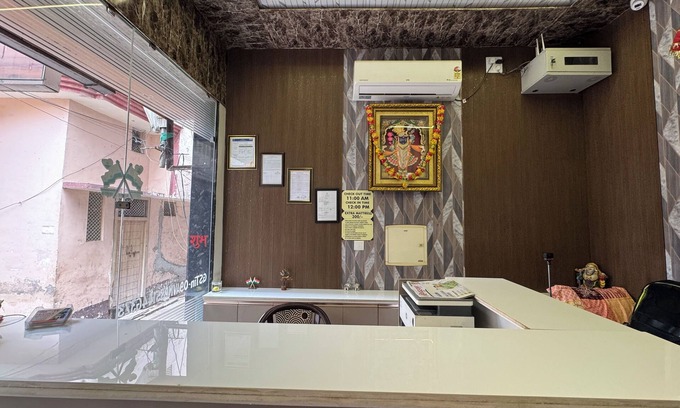 Mathura Hotel | Trishika Residency