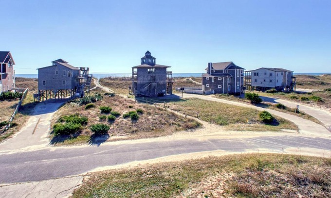 Frisco House | Trooper 921