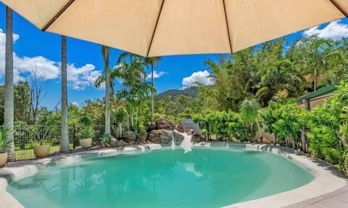 Riordanvale Bed & Breakfast | Tropical self contained Villa