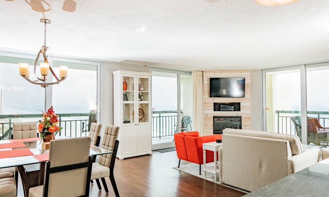 Arcadian Shores Condo | TRUE OCEANFRONT WITH PANORAMIC VIEWS! 1st CLASS ACCOMMODATIONS!
