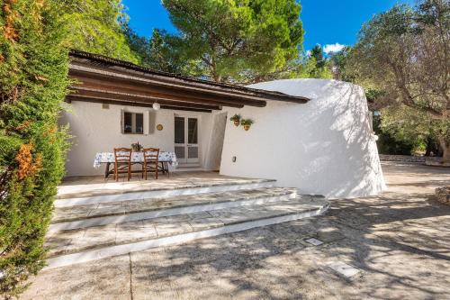 Santa Maria di Leuca House | Trullo Foresta Forte by BarbarHouse