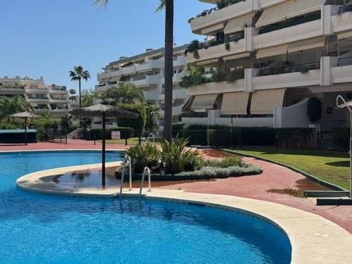 Guadalmina Apartment | Tu descanso en Marbella, relax, golf y playa