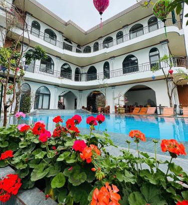 Hoa Lu Hotel | Tuan Ngoc Hotel