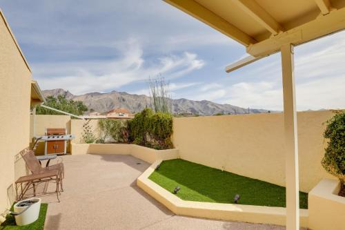 Catalina Del Rey House | Tucson Townhome with Private Patio and Mtn Views!
