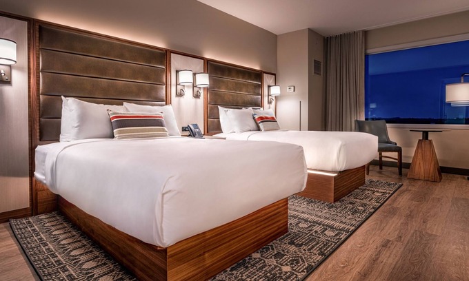 Williamsburg Hotel | Turtle Creek Casino & Hotel