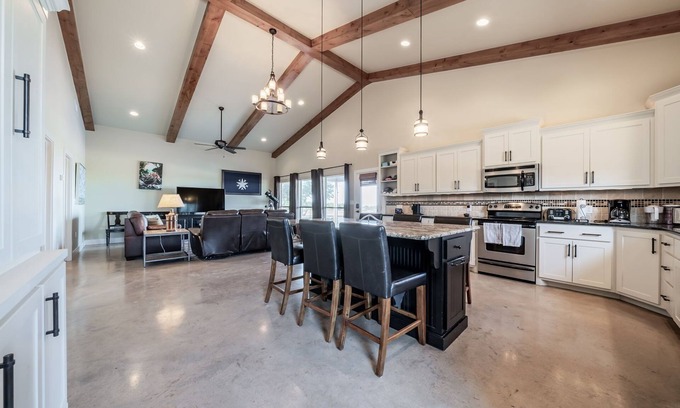 Burnet House | Twenty Mile Views - Barndominium with Pool on 100+ acres