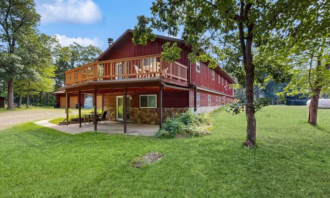 Friendship House | Two-family retreat with 2 kitchens, wooded charm near lakes, trails & adventure