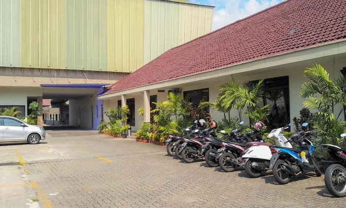 Kebayoran Lama House | TwoSpaces Living at Residence 6