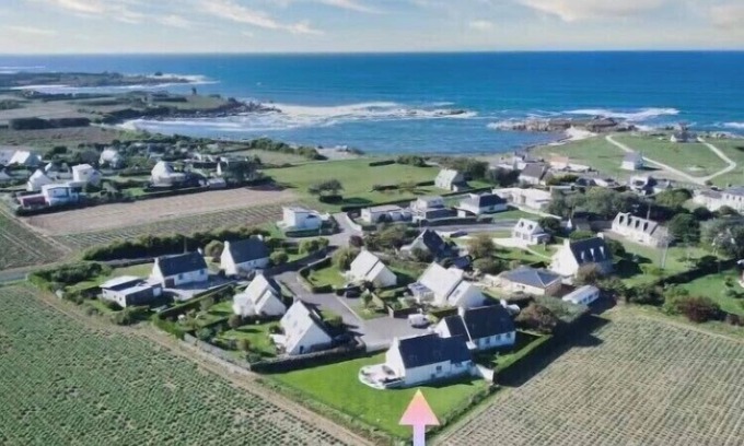 Plouescat House | TY-LOC POULFOEN classified 3*, 150m from the sea/8 pers.