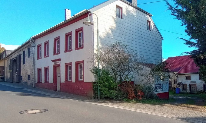 Nattenheim House | Typical Eifel house with beautiful garden