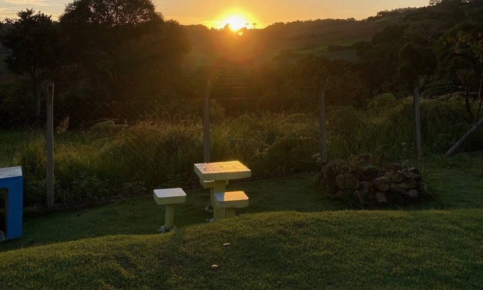 Ibiuna House | Um Nascer do sol de Tirar o Fôlego