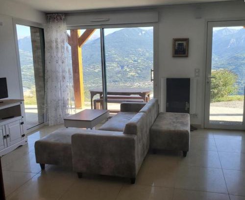 Puy-Sanieres House | Un coin de paradis à Puy Sanières