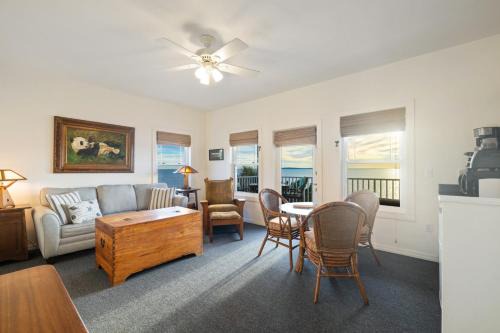 Cedar Key House | Unbeatable sunset views over the Gulf