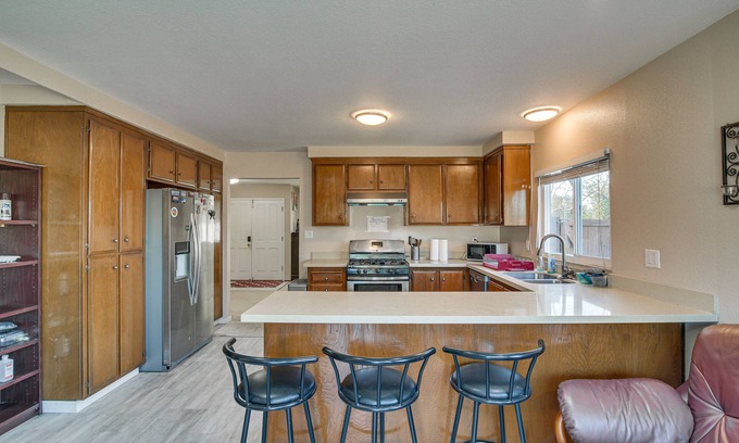 Union City House | Union City Abode w/Furnished Patio, Near Kayaking