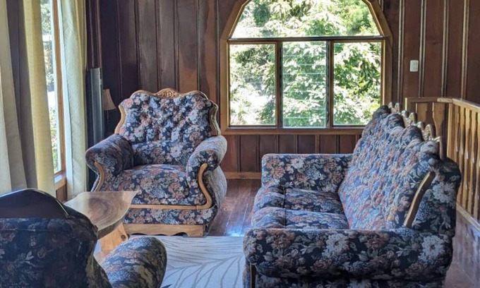 Monteverde Ski Chalet | Unique, spacious, and comfortable Chalet in ideal Monteverde location.