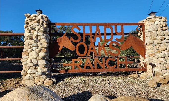 Castaic House | Unplug and Relax under the stars in a unique Private Airstream on 4 acres-ranch